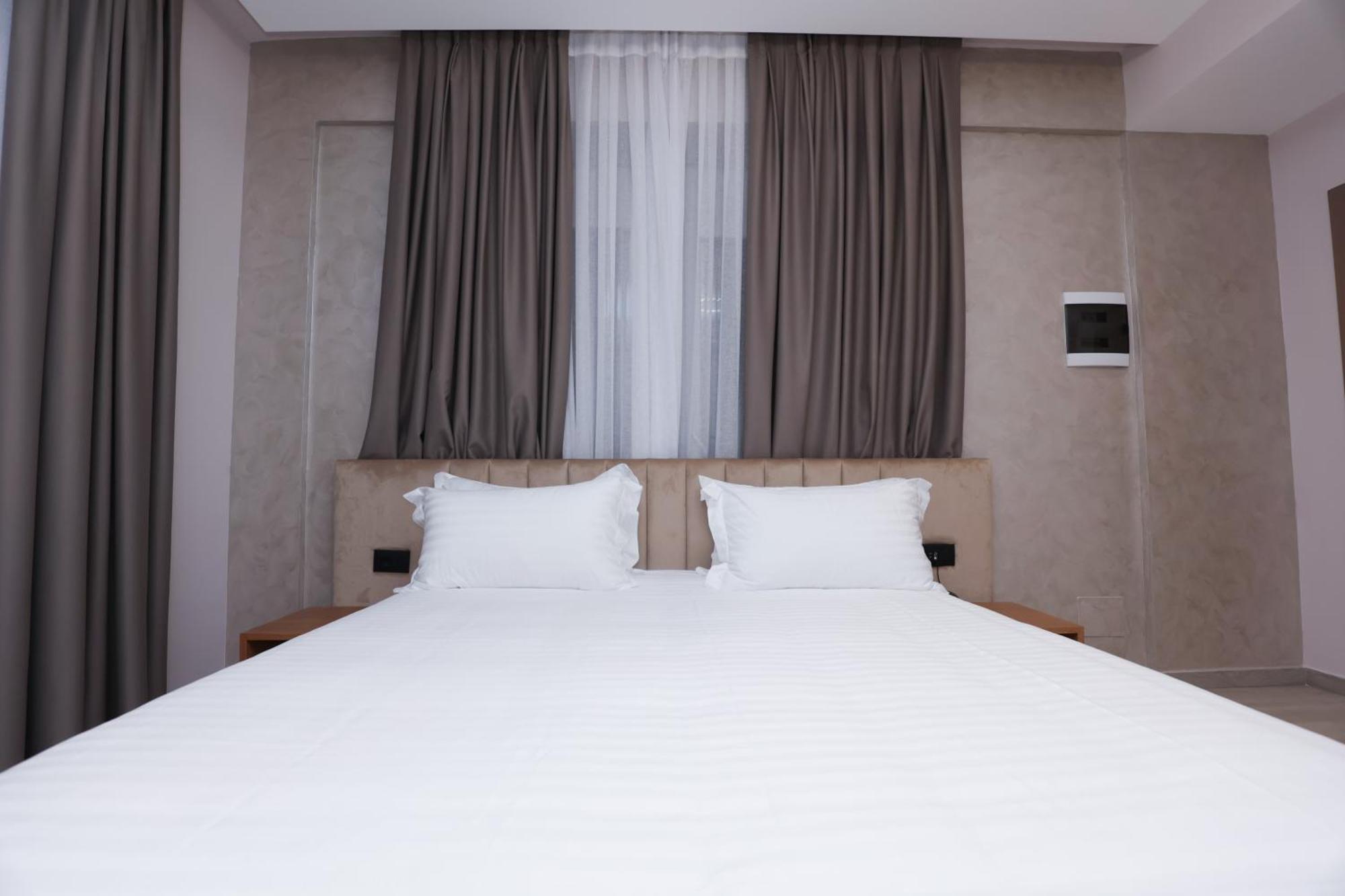 Residence Inn Тирана Экстерьер фото